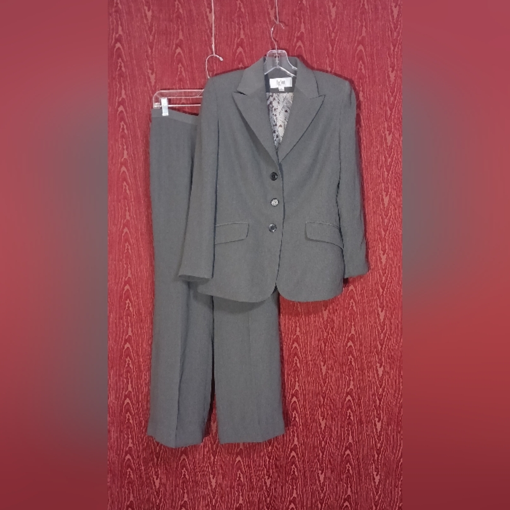 LE SUIT 2 Piece Gray Collared Long Sleeve Button Women's Sz 4P